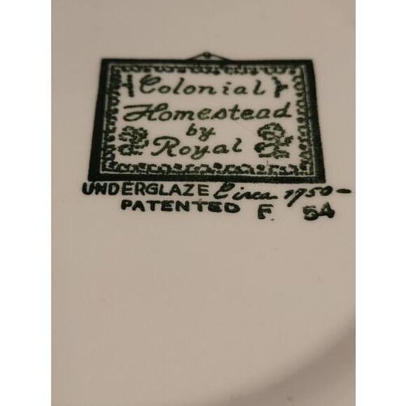 Colonial Homestead by Royal  10" Vegetable Serving Bowl 1950s Vintage Green - Picture 6 of 8